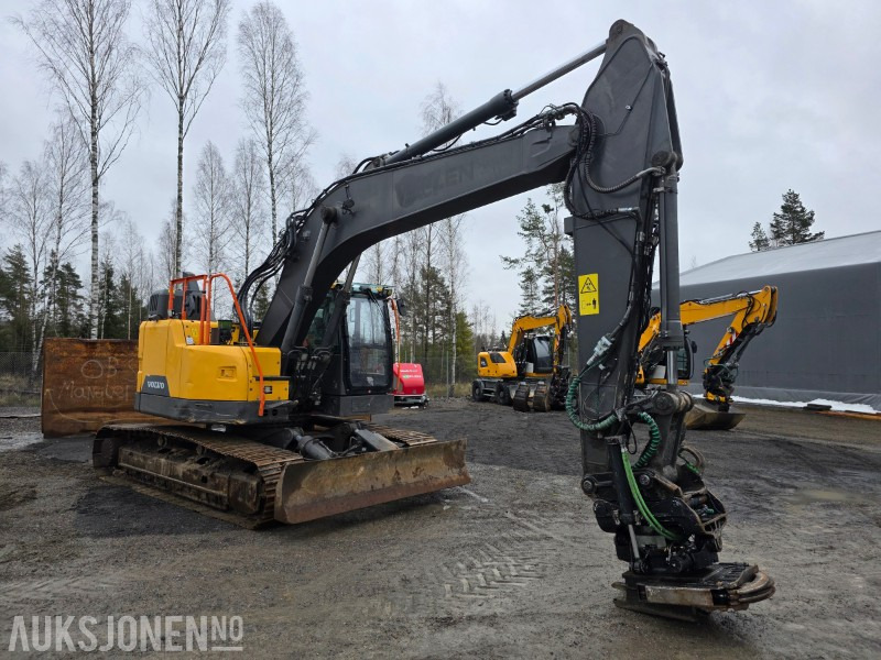 2018 Volvo ECR235EL 27 T gravemaskin rototilt med grip 7876 Timer - Koparka: zdjęcie 2 2018 Volvo ECR235EL 27 T gravemaskin rototilt med grip 7876 Timer - Koparka: zdjęcie 2