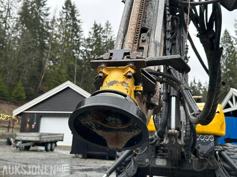 Atlas Copco FlexiROC T15R 2013 – Borerigg med ILMEG – Fjernkontroll- 1909 Timer - Wiertnica: zdjęcie 4 Atlas Copco FlexiROC T15R 2013 – Borerigg med ILMEG – Fjernkontroll- 1909 Timer - Wiertnica: zdjęcie 4