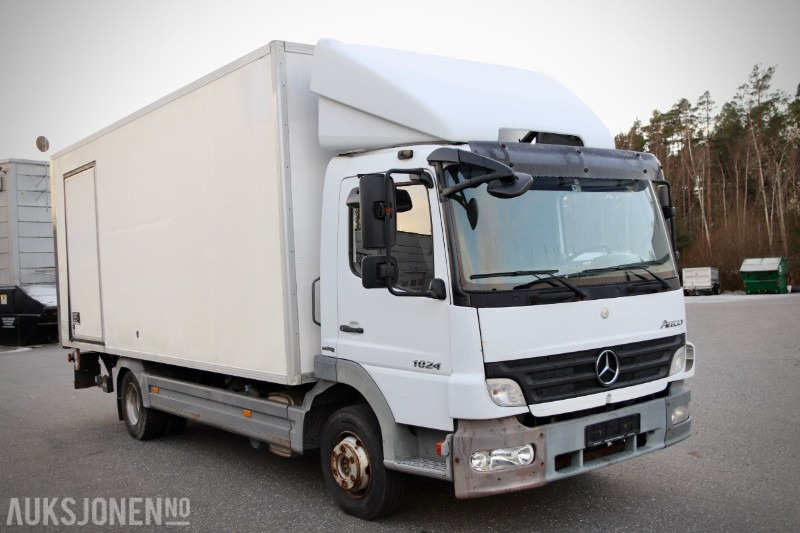 Mercedes-Benz Atego 1024 skapbil med løftelem – 6.2L / 238 hk – EU-godkjent til 20.10.2026 - Samochód ciężarowy furgon: zdjęcie 3 Mercedes-Benz Atego 1024 skapbil med løftelem – 6.2L / 238 hk – EU-godkjent til 20.10.2026 - Samochód ciężarowy furgon: zdjęcie 3