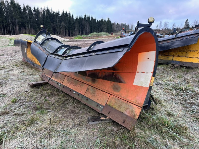 2012 TELLEFSDAL K-70 3400 P SNØPLOG - Osprzęt do Maszyn budowlanych: zdjęcie 1 2012 TELLEFSDAL K-70 3400 P SNØPLOG - Osprzęt do Maszyn budowlanych: zdjęcie 1