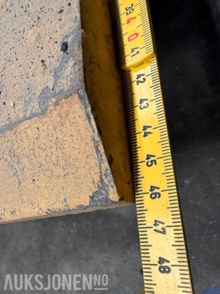 Volvo L110 - Slitestål til skuffe som har stått på Hjullaster - Osprzęt do Maszyn budowlanych: zdjęcie 5 Volvo L110 - Slitestål til skuffe som har stått på Hjullaster - Osprzęt do Maszyn budowlanych: zdjęcie 5