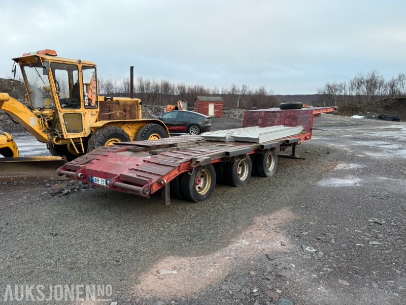 1976 HI GAIN LBS 33-EM - Maskinsemi - 3 akslet - Rep.objekt - Przyczepa: zdjęcie 5 1976 HI GAIN LBS 33-EM - Maskinsemi - 3 akslet - Rep.objekt - Przyczepa: zdjęcie 5