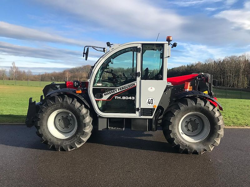 Massey Ferguson MF TH 8043 Exclusive - Ładowarka teleskopowa: zdjęcie 1 Massey Ferguson MF TH 8043 Exclusive - Ładowarka teleskopowa: zdjęcie 1