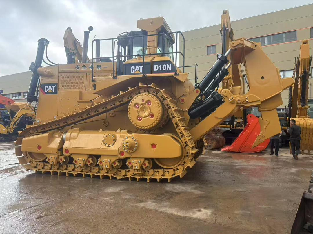 Caterpillar CAT Used Crawler Bulldozer Tractor D10N D9R D8R D8T D7R D7G D6G Dozer for Sale - Spycharka: zdjęcie 2 Caterpillar CAT Used Crawler Bulldozer Tractor D10N D9R D8R D8T D7R D7G D6G Dozer for Sale - Spycharka: zdjęcie 2