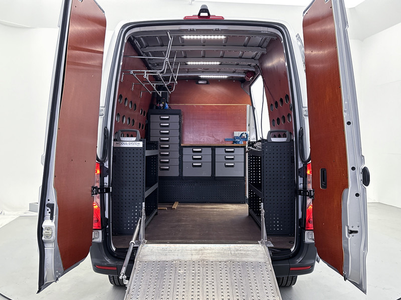 Mercedes-Benz Sprinter 314 2.2 CDI L2H2 Inrichting Oprijplaat Navigatie Achteruitrijcamera Euro 6 Automaat 220v omvormer - Furgon: zdjęcie 5 Mercedes-Benz Sprinter 314 2.2 CDI L2H2 Inrichting Oprijplaat Navigatie Achteruitrijcamera Euro 6 Automaat 220v omvormer - Furgon: zdjęcie 5