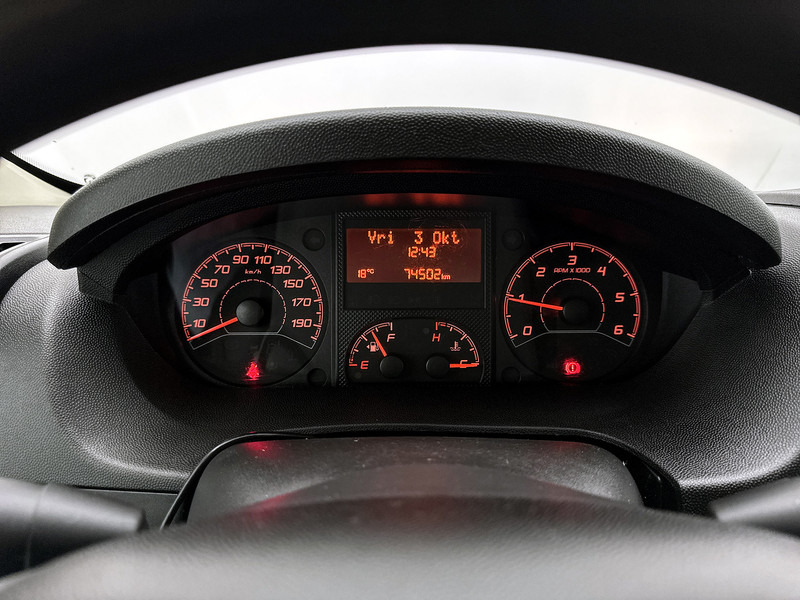 Opel Movano 2.2D 140 L4H3 Edition Trekhaak 3t Imperiaal Cruise Control Airco - Furgon: zdjęcie 5 Opel Movano 2.2D 140 L4H3 Edition Trekhaak 3t Imperiaal Cruise Control Airco - Furgon: zdjęcie 5