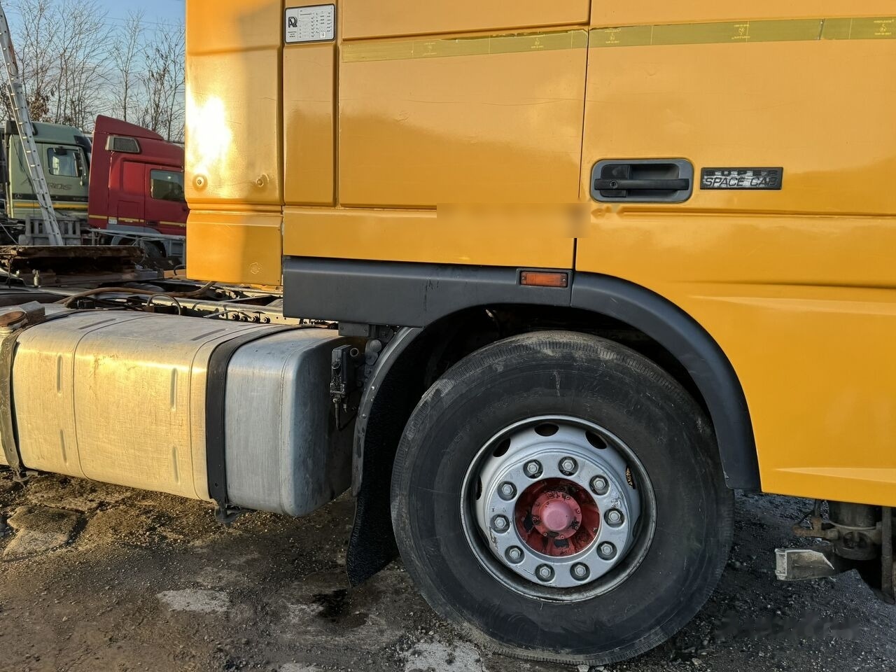 DAF XF95 430 ATI RETARDER EXPORT - Ciągnik siodłowy: zdjęcie 3 DAF XF95 430 ATI RETARDER EXPORT - Ciągnik siodłowy: zdjęcie 3