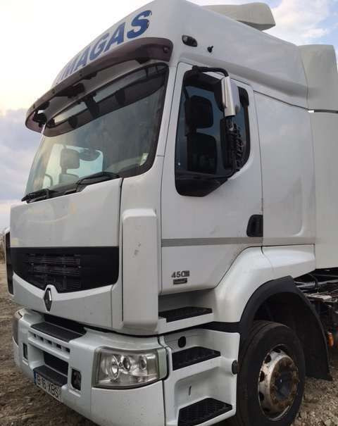 Renault DXI 6X4 Euro 5 truck - Kabina do Samochodów ciężarowych: zdjęcie 3 Renault DXI 6X4 Euro 5 truck - Kabina do Samochodów ciężarowych: zdjęcie 3