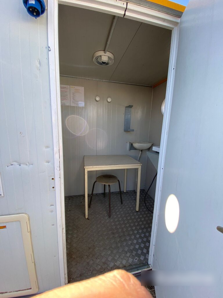 Trailor Remorca Auto Santier : Bucatarie + WC + depozit - Przyczepa zamknięte nadwozie, Kontener budowlany: zdjęcie 4 Trailor Remorca Auto Santier : Bucatarie + WC + depozit - Przyczepa zamknięte nadwozie, Kontener budowlany: zdjęcie 4