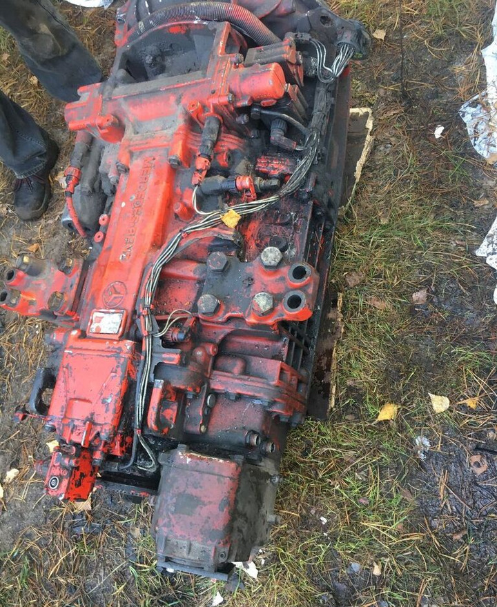 Daimler-Benz G240-16 Mercedes-Benz Actrosa V8 truck - Skrzynia biegów do Samochodów ciężarowych: zdjęcie 3 Daimler-Benz G240-16 Mercedes-Benz Actrosa V8 truck - Skrzynia biegów do Samochodów ciężarowych: zdjęcie 3