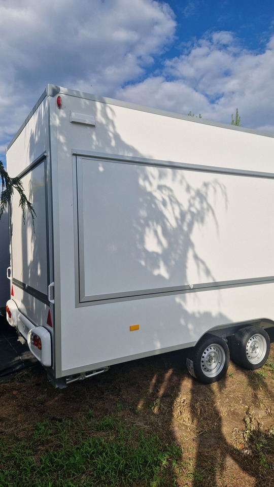 Przyczepa Gastronomiczna Handlowa FoodTruck - Przyczepa gastronomiczna: zdjęcie 2 Przyczepa Gastronomiczna Handlowa FoodTruck - Przyczepa gastronomiczna: zdjęcie 2