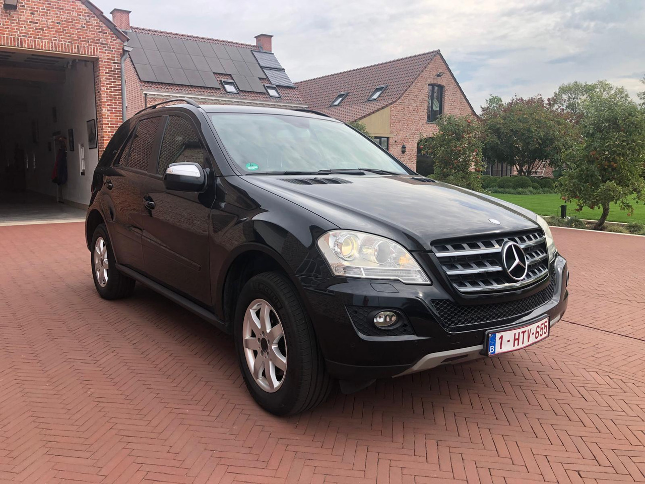Mercedes ML 350 CDI - Samochód osobowy: zdjęcie 2 Mercedes ML 350 CDI - Samochód osobowy: zdjęcie 2