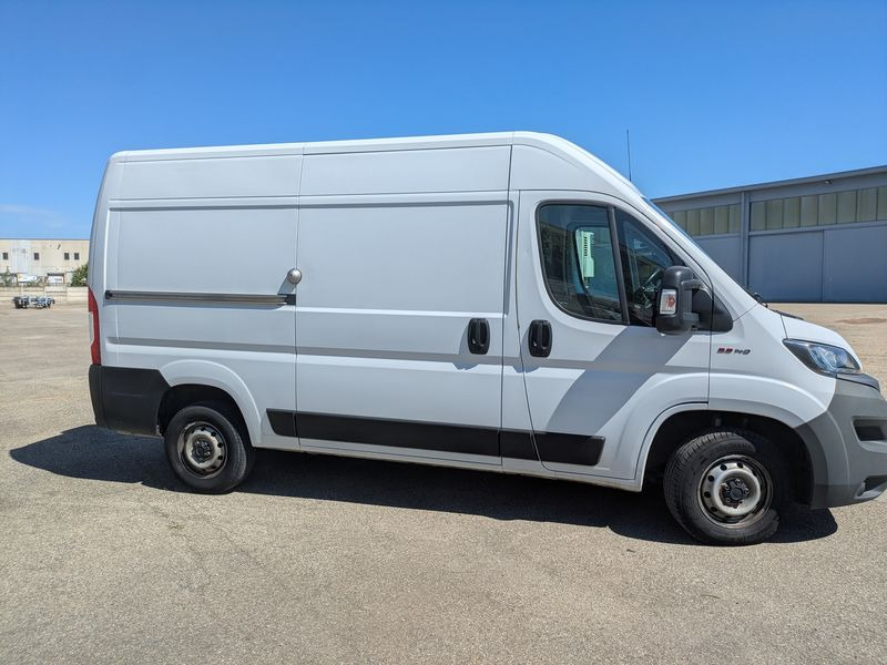 Furgone FIAT Ducato - 2021 furgone alto corto (L3H3) - Furgon: zdjęcie 2 Furgone FIAT Ducato - 2021 furgone alto corto (L3H3) - Furgon: zdjęcie 2