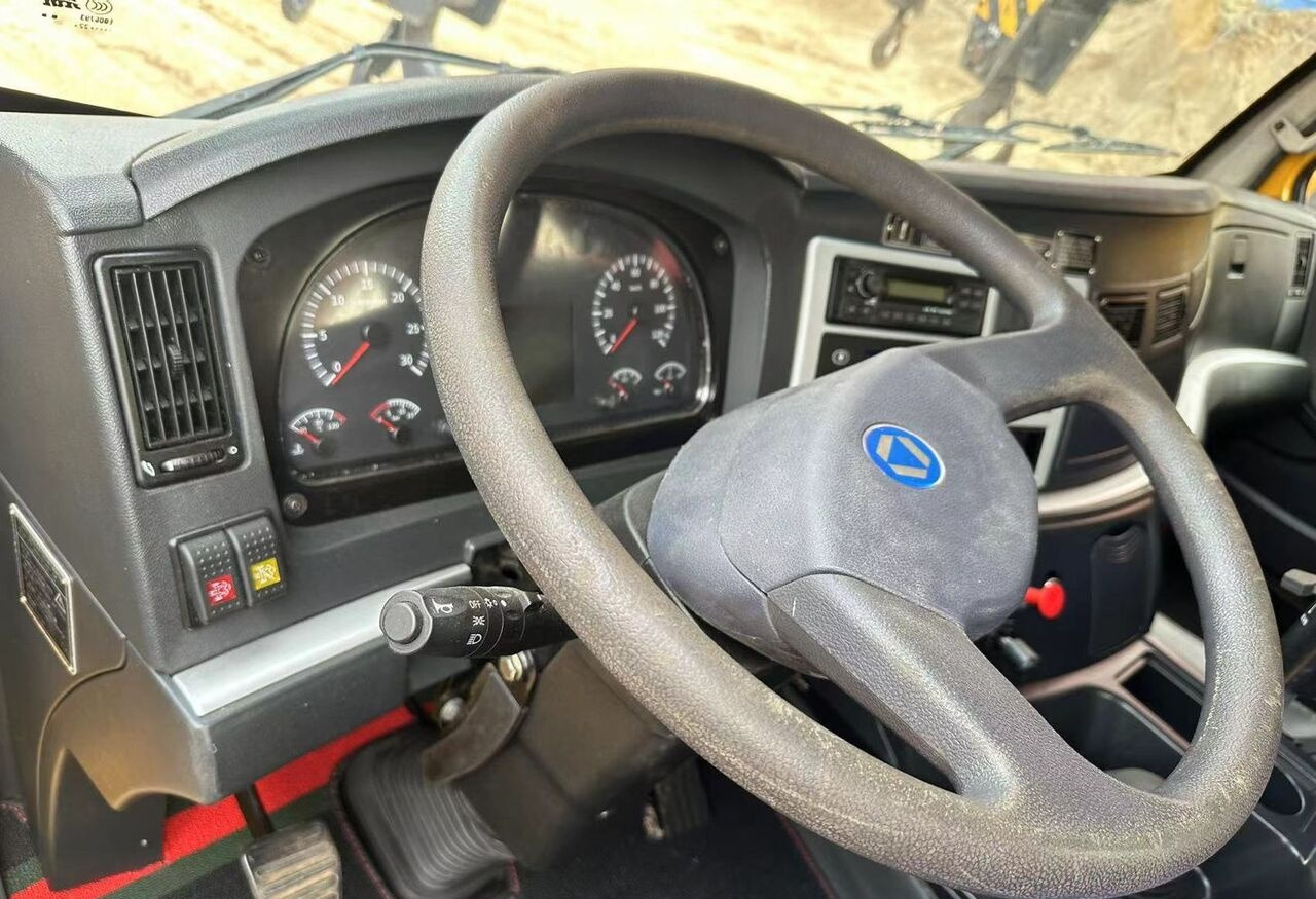 XCMG - Dźwig samojezdny: zdjęcie 2 XCMG - Dźwig samojezdny: zdjęcie 2