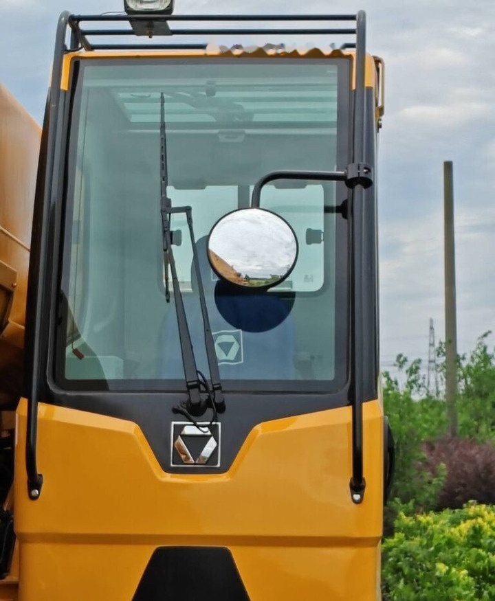 XCMG QY70K QY70KC 70T QY70K-I - Dźwig samojezdny: zdjęcie 3 XCMG QY70K QY70KC 70T QY70K-I - Dźwig samojezdny: zdjęcie 3