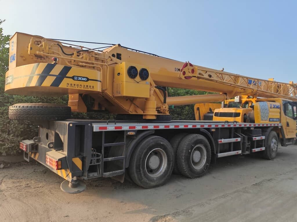 XCMG XCT25 XCT35 25T 25ton 35T 35ton 50 60 70 80 - Dźwig samojezdny: zdjęcie 2 XCMG XCT25 XCT35 25T 25ton 35T 35ton 50 60 70 80 - Dźwig samojezdny: zdjęcie 2