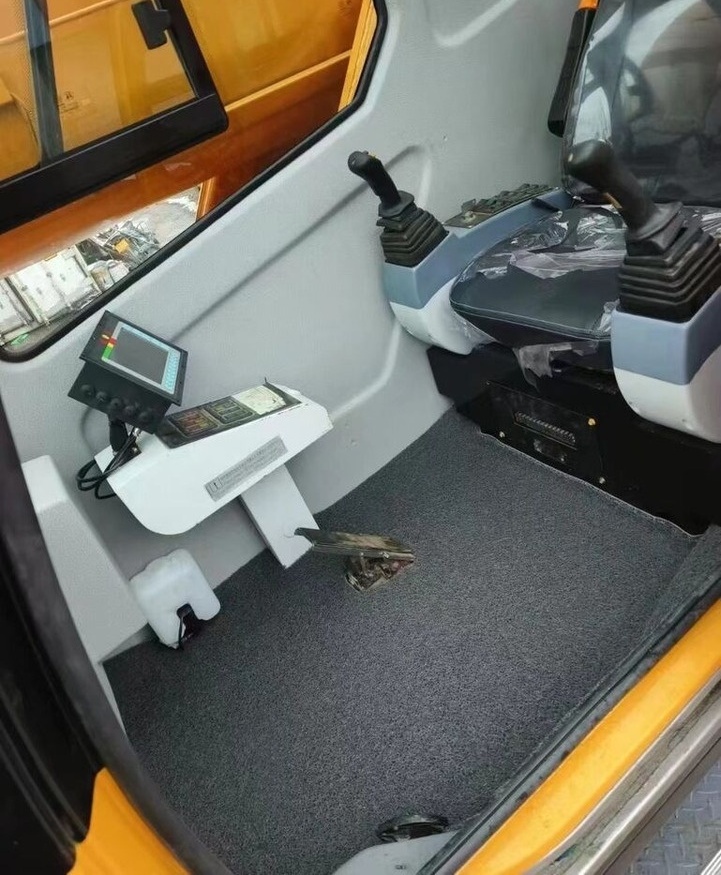 XCMG XCT50 - Dźwig samojezdny: zdjęcie 5 XCMG XCT50 - Dźwig samojezdny: zdjęcie 5