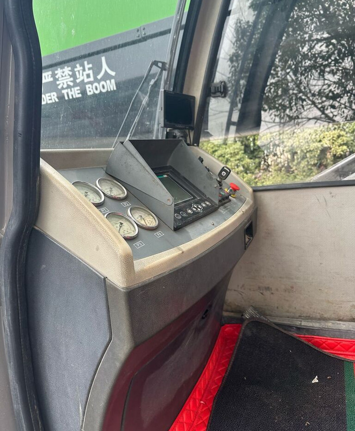 Zoomlion ZTC1100V 110T 100T 110ton - Dźwig samojezdny: zdjęcie 5 Zoomlion ZTC1100V 110T 100T 110ton - Dźwig samojezdny: zdjęcie 5