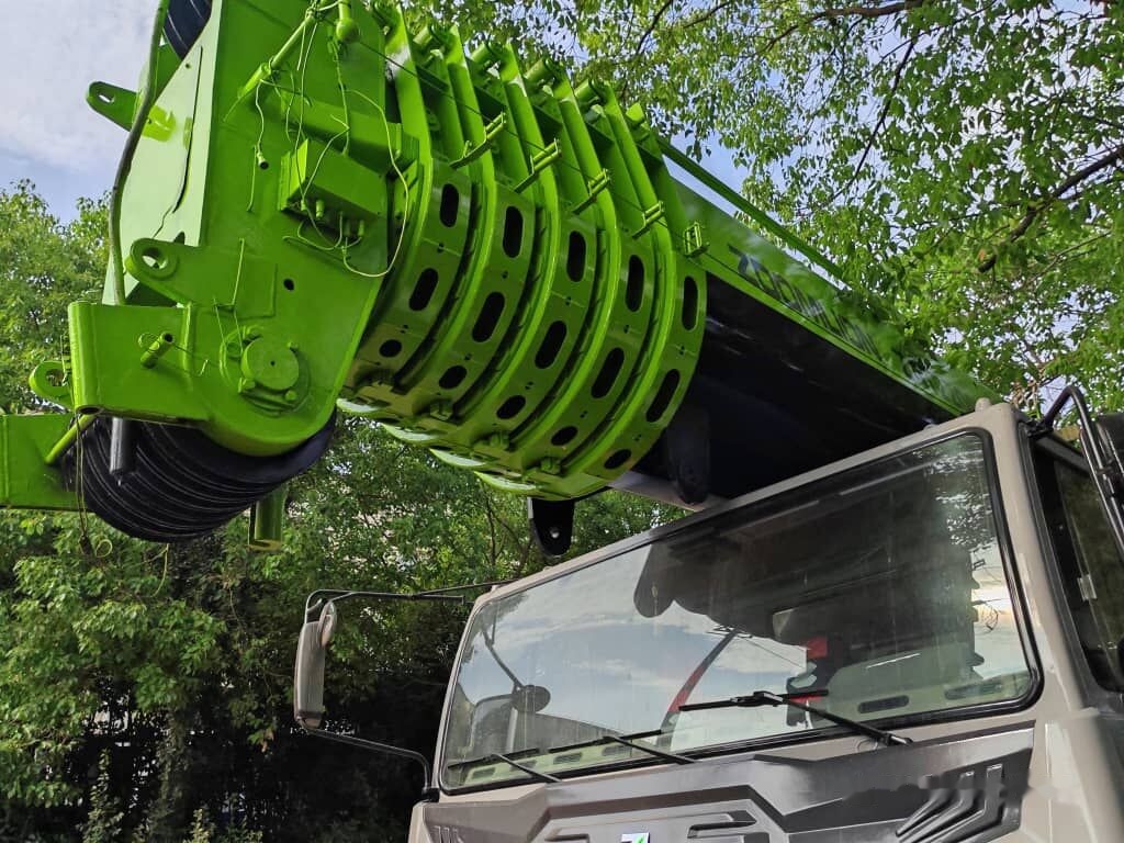 Zoomlion ZTC2200V 220T 220ton - Dźwig samojezdny: zdjęcie 4 Zoomlion ZTC2200V 220T 220ton - Dźwig samojezdny: zdjęcie 4