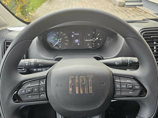 FIAT Ducato 140 DOKA Pritsche 2,9 Meter Klima DAB... - Samochód dostawczy skrzyniowy, Samochód dostawczy doka: zdjęcie 4 FIAT Ducato 140 DOKA Pritsche 2,9 Meter Klima DAB... - Samochód dostawczy skrzyniowy, Samochód dostawczy doka: zdjęcie 4