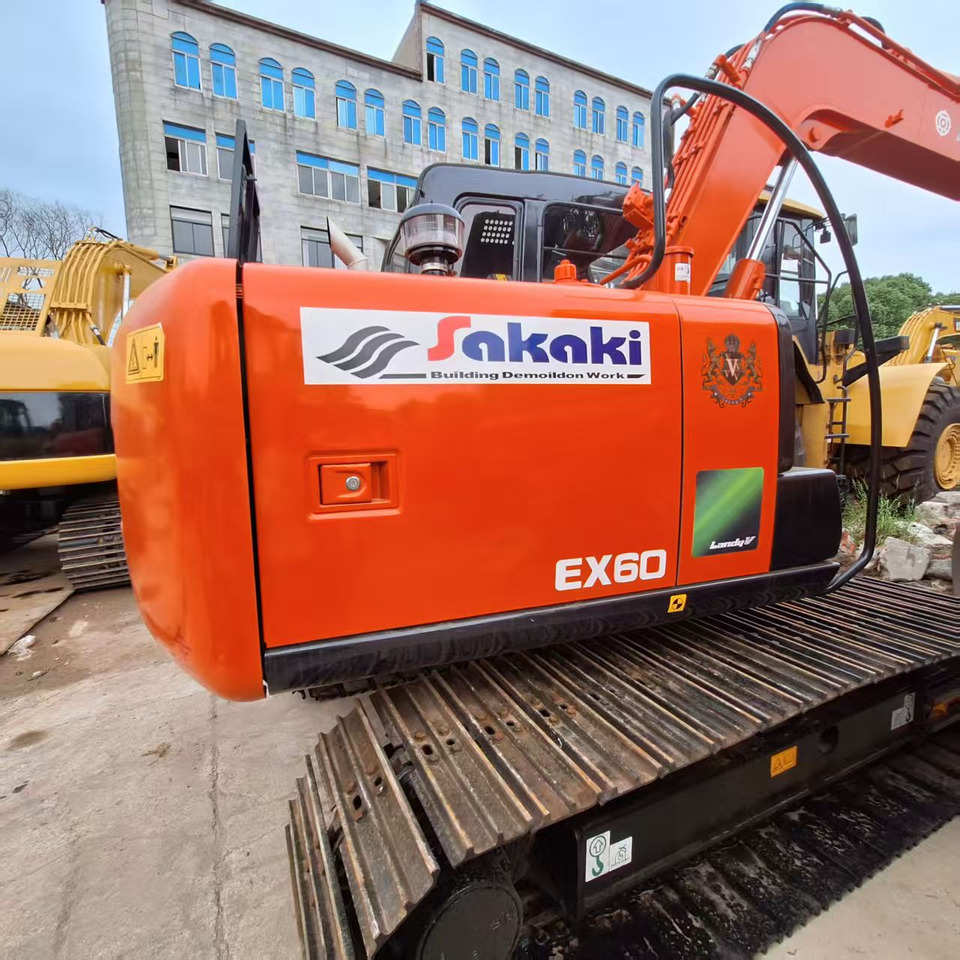 Hitachi EX60 Excavator - Koparka gąsienicowa: zdjęcie 2 Hitachi EX60 Excavator - Koparka gąsienicowa: zdjęcie 2