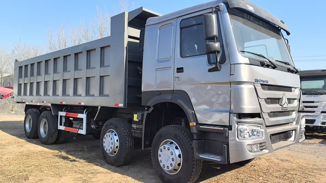 SINOTRUK Howo Dump truck 371hp 8x4 - Wywrotka: zdjęcie 1 SINOTRUK Howo Dump truck 371hp 8x4 - Wywrotka: zdjęcie 1