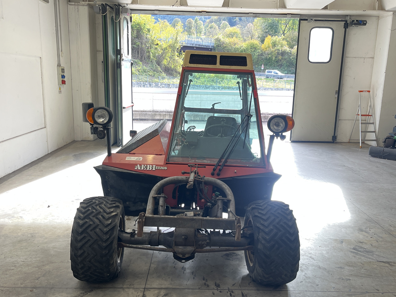 AEBI TT 70 S - Ciągnik rolniczy: zdjęcie 3 AEBI TT 70 S - Ciągnik rolniczy: zdjęcie 3