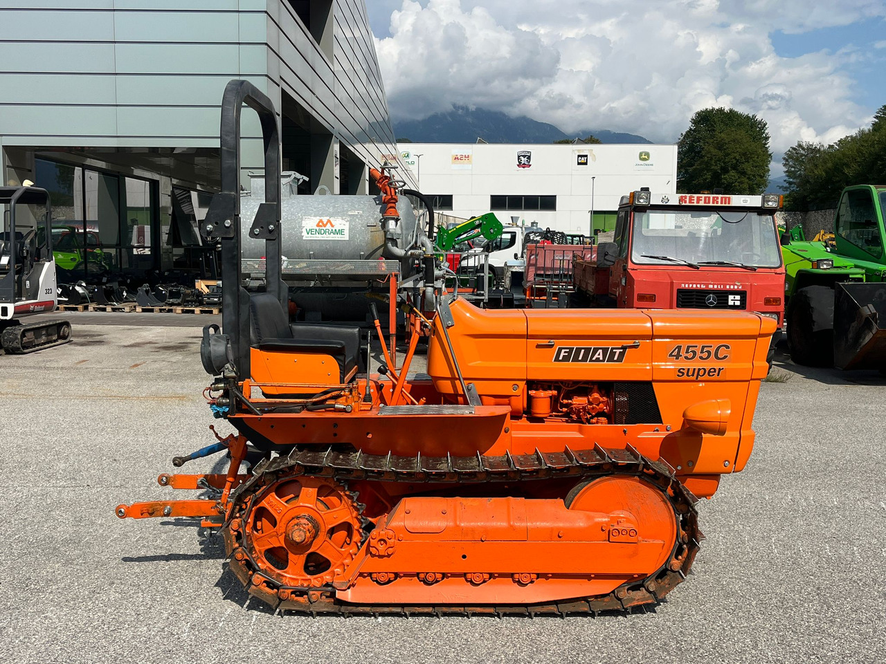 FIAT 455C SUPER - Ciągnik rolniczy: zdjęcie 3 FIAT 455C SUPER - Ciągnik rolniczy: zdjęcie 3