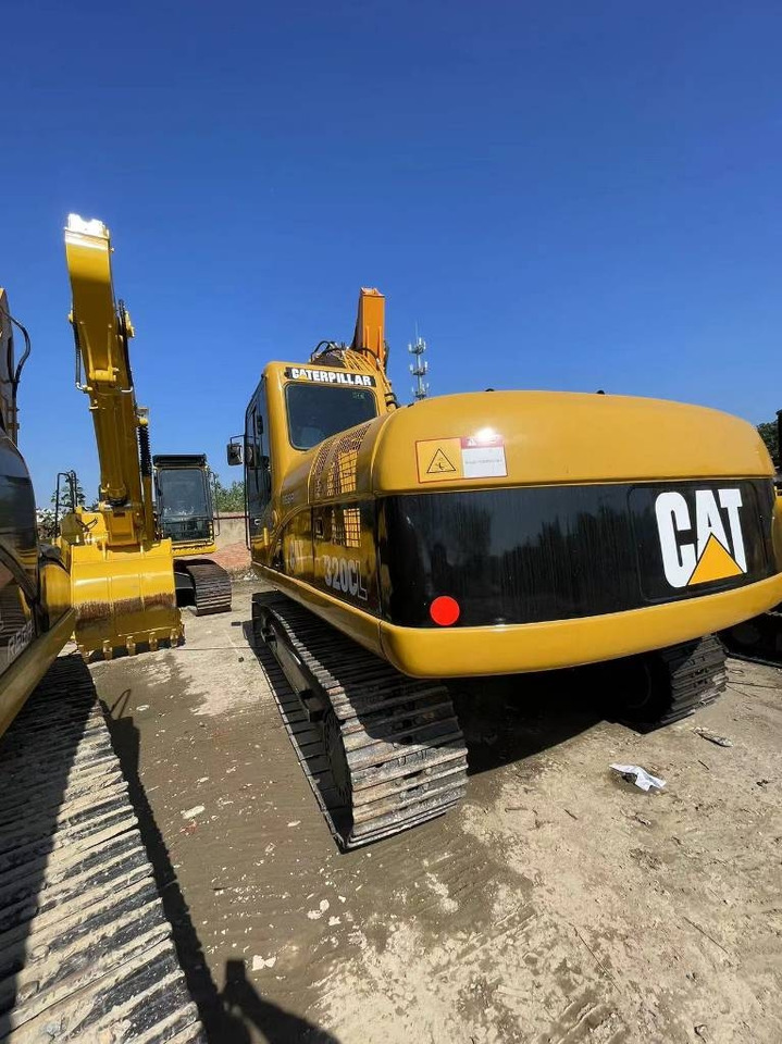 CAT 320 C - Koparka gąsienicowa: zdjęcie 1 CAT 320 C - Koparka gąsienicowa: zdjęcie 1