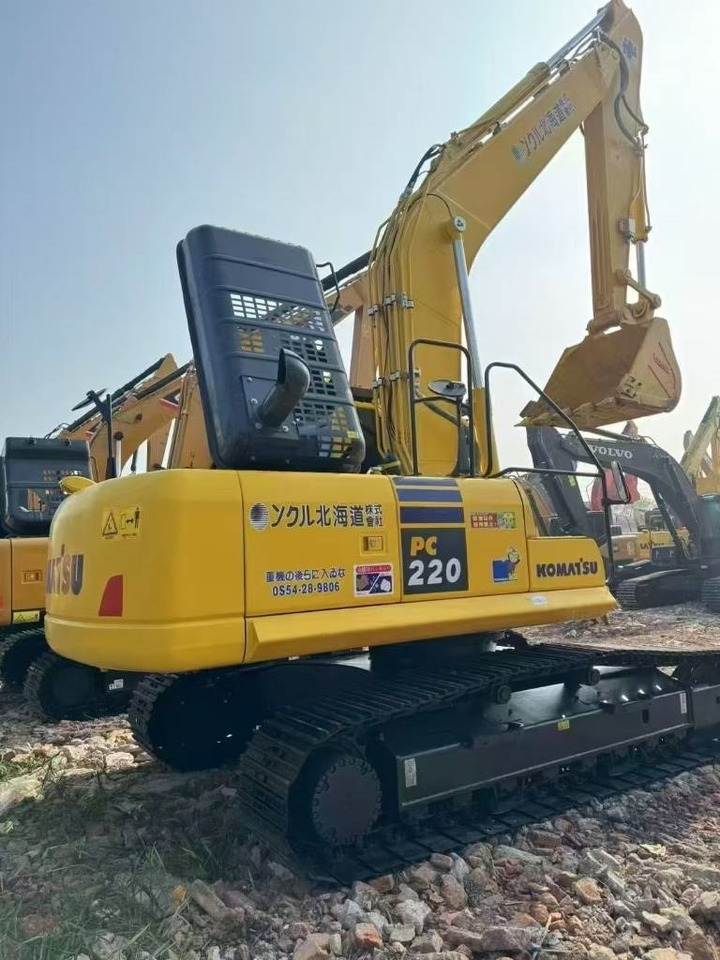 Komatsu PC 220-8 - Koparka gąsienicowa: zdjęcie 5 Komatsu PC 220-8 - Koparka gąsienicowa: zdjęcie 5