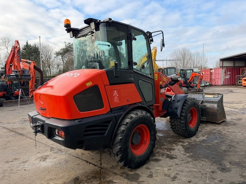 Kubota R 082 - Ładowarka kołowa: zdjęcie 4 Kubota R 082 - Ładowarka kołowa: zdjęcie 4