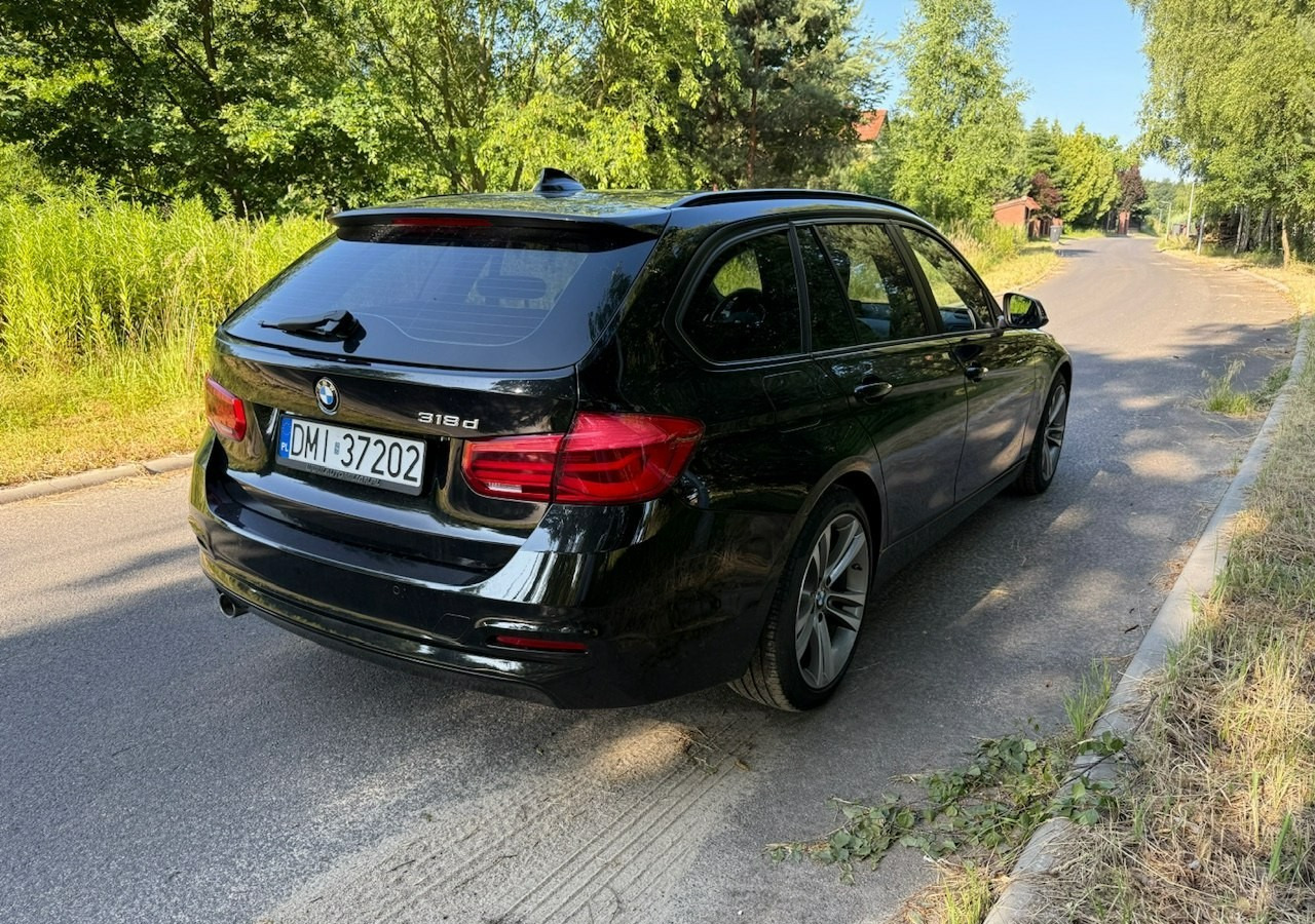 BMW SERIA 3 V (F30/F31/F34) BMW SERIA 3 318d 150KM Automat SportLine*AdaptiveLed*Navi*Półskóra*SerwisBMW* FV - Kombi: zdjęcie 4 BMW SERIA 3 V (F30/F31/F34) BMW SERIA 3 318d 150KM Automat SportLine*AdaptiveLed*Navi*Półskóra*SerwisBMW* FV - Kombi: zdjęcie 4