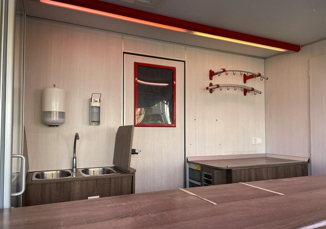 Fiat Ducato Autosklep Gastronomiczny Food Truck Foodtruck sklep W-zasil 2019 BOR - Ciężarówka gastronomiczna: zdjęcie 4 Fiat Ducato Autosklep Gastronomiczny Food Truck Foodtruck sklep W-zasil 2019 BOR - Ciężarówka gastronomiczna: zdjęcie 4