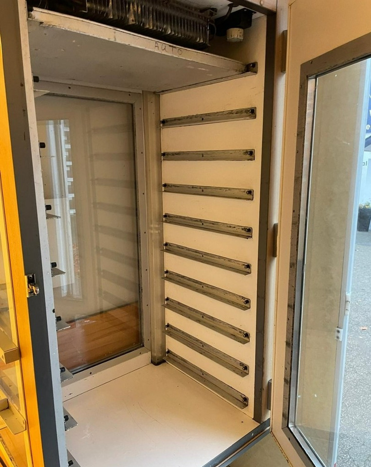 Fiat Ducato Autosklep pieczywa Gastronomiczny Food Truck Foodtruck sklep Borco - Ciężarówka gastronomiczna: zdjęcie 4 Fiat Ducato Autosklep pieczywa Gastronomiczny Food Truck Foodtruck sklep Borco - Ciężarówka gastronomiczna: zdjęcie 4