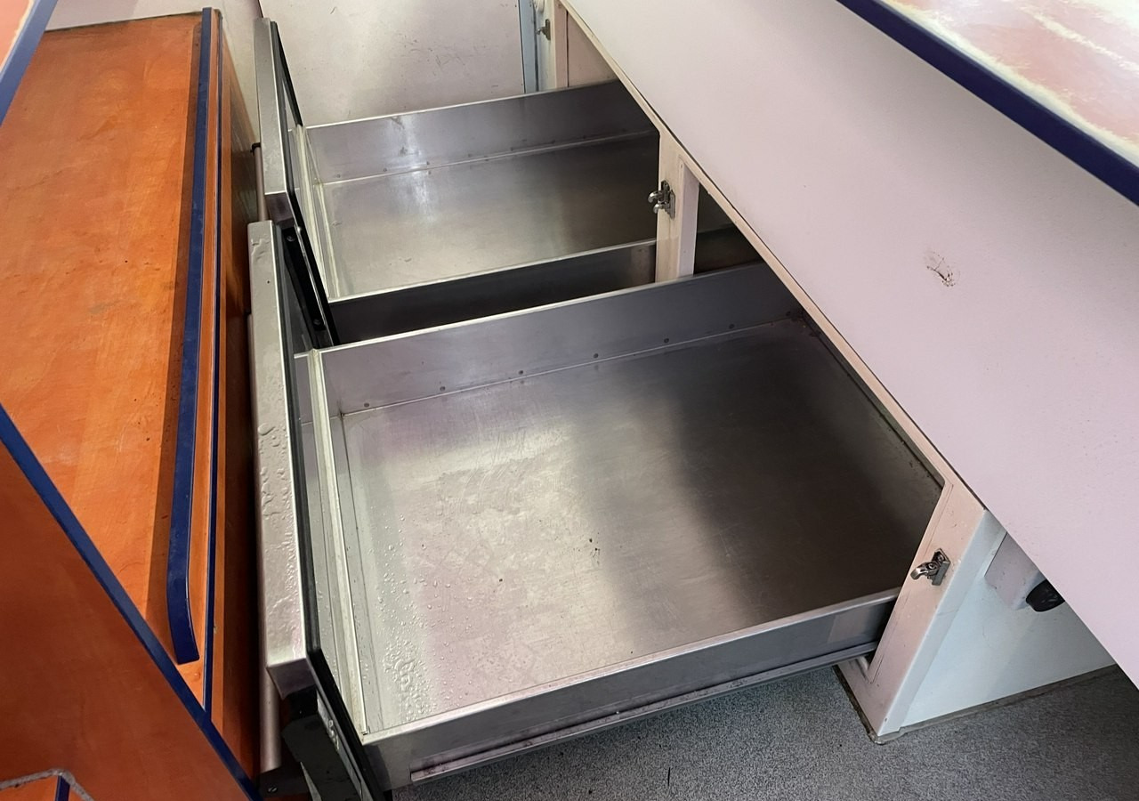 Fiat Ducato Autosklep wędlin Gastronomiczny Food Truck Foodtruck Sklep Borco 350 - Ciężarówka gastronomiczna: zdjęcie 5 Fiat Ducato Autosklep wędlin Gastronomiczny Food Truck Foodtruck Sklep Borco 350 - Ciężarówka gastronomiczna: zdjęcie 5