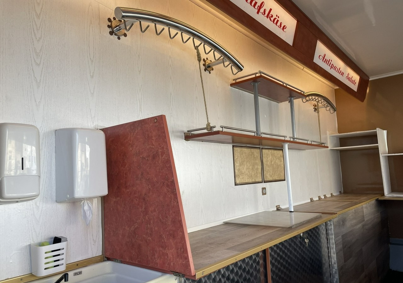 Fiat Ducato Ducato Autosklep wędlin Gastronomiczny Food Truck Foodtruck Sklep 20 - Ciężarówka gastronomiczna: zdjęcie 3 Fiat Ducato Ducato Autosklep wędlin Gastronomiczny Food Truck Foodtruck Sklep 20 - Ciężarówka gastronomiczna: zdjęcie 3