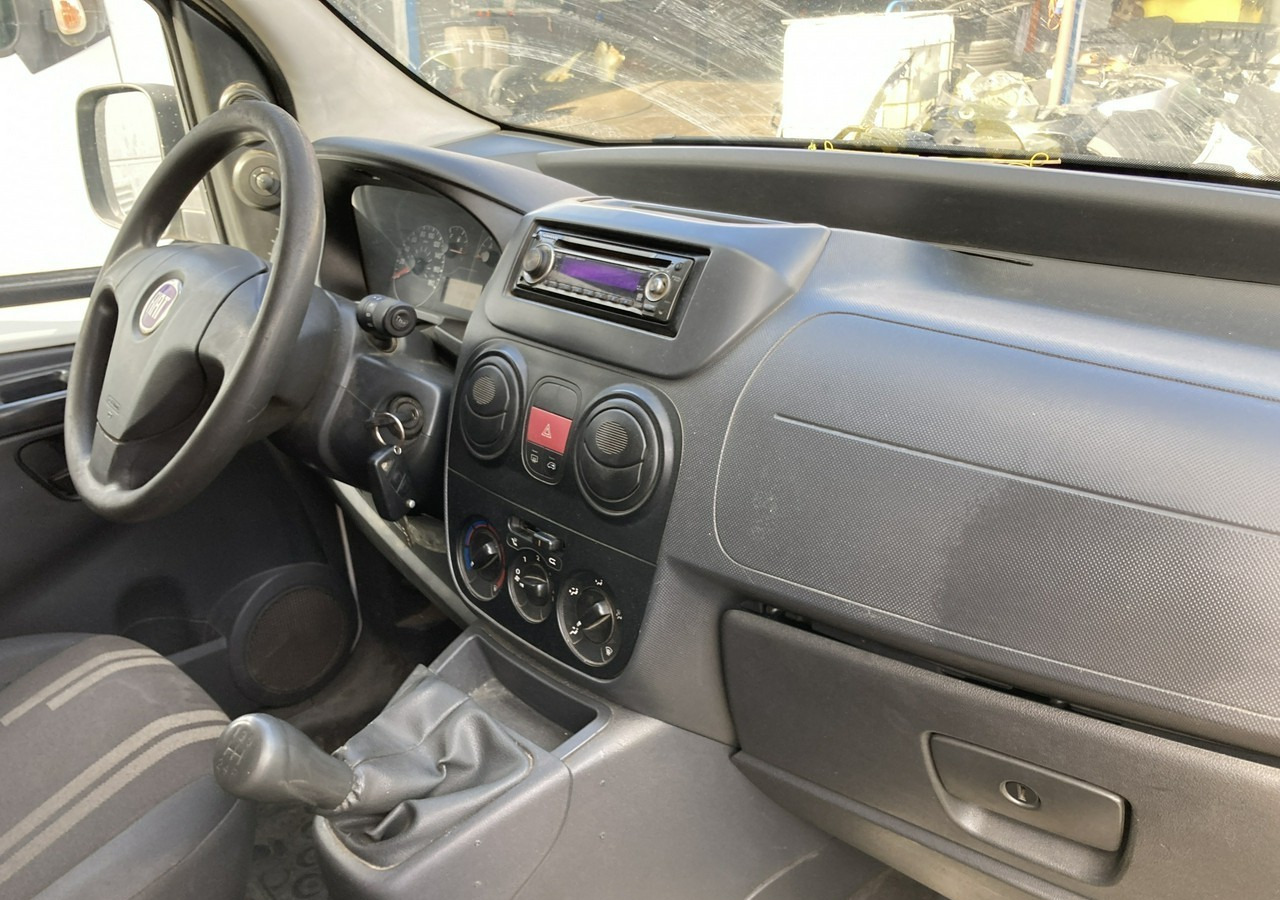 Fiat Fiorino Fiat Fiorino 1.4 FV 23% 2008 - Furgon: zdjęcie 5 Fiat Fiorino Fiat Fiorino 1.4 FV 23% 2008 - Furgon: zdjęcie 5