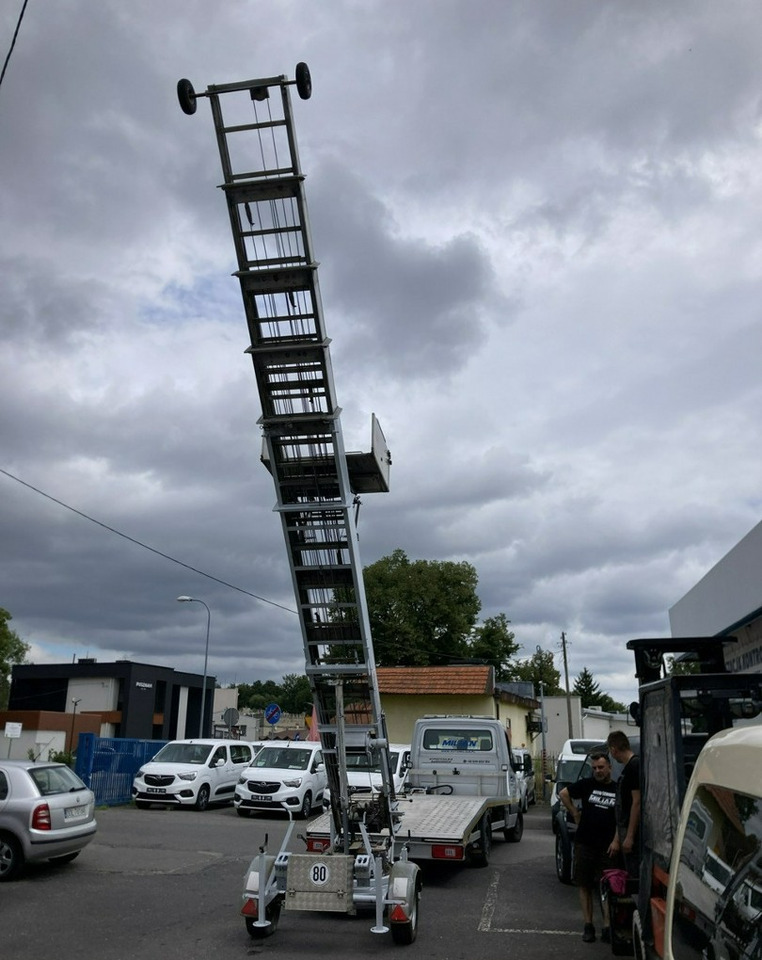 Inna Inny Drabina dekarska winda budowlana zwyżka podnośnik koszowy HD20 Boeck - Podnośnik koszowy: zdjęcie 4 Inna Inny Drabina dekarska winda budowlana zwyżka podnośnik koszowy HD20 Boeck - Podnośnik koszowy: zdjęcie 4