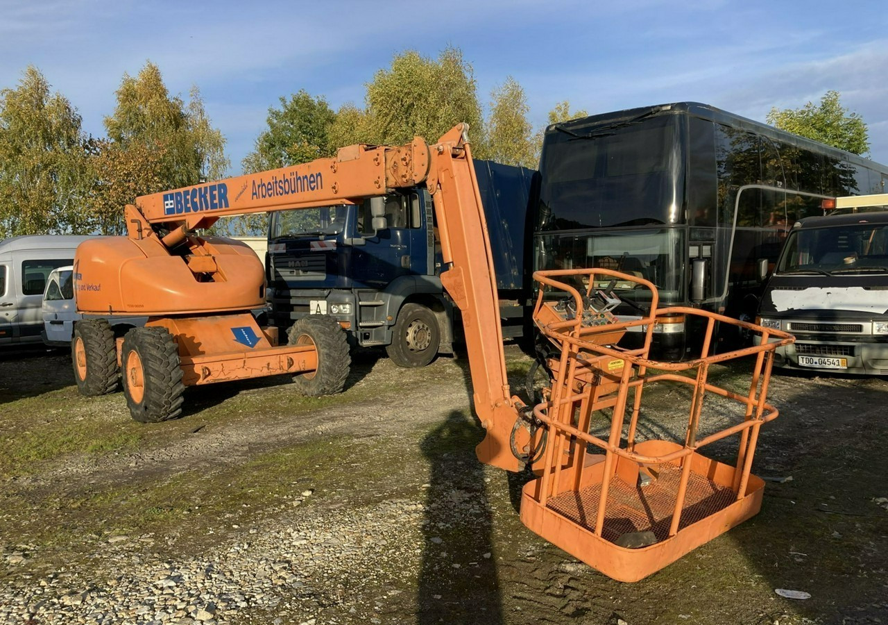 Inna Inny Podnośnik koszowy Haulotte H23 zwyżka 4x4 12082 mg 23 metrów - Podnośnik teleskopowy: zdjęcie 4 Inna Inny Podnośnik koszowy Haulotte H23 zwyżka 4x4 12082 mg 23 metrów - Podnośnik teleskopowy: zdjęcie 4