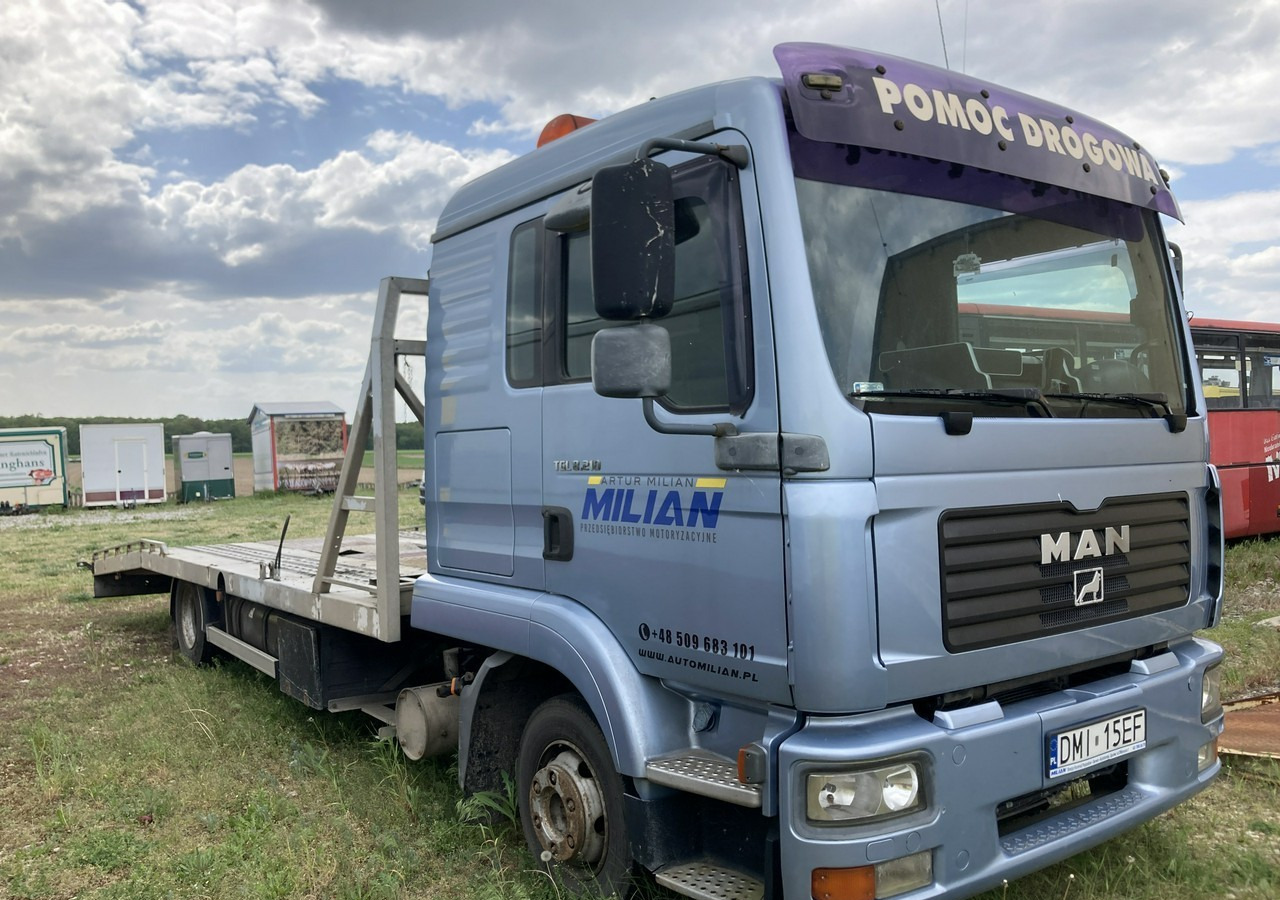 MAN TGL 8.210 Pomoc drogowa Autolaweta x 2 MAN TGL 8.210 Pomoc drogowa Autolaweta na 2 Auta 2005 - Autolaweta: zdjęcie 2 MAN TGL 8.210 Pomoc drogowa Autolaweta x 2 MAN TGL 8.210 Pomoc drogowa Autolaweta na 2 Auta 2005 - Autolaweta: zdjęcie 2