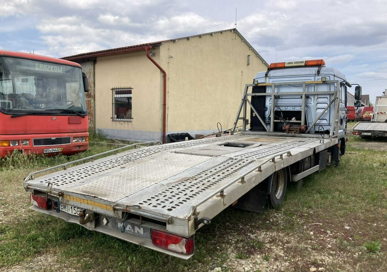 MAN TGL 8.210 Pomoc drogowa Autolaweta x 2 MAN TGL 8.210 Pomoc drogowa Autolaweta na 2 Auta 2005 - Autolaweta: zdjęcie 4 MAN TGL 8.210 Pomoc drogowa Autolaweta x 2 MAN TGL 8.210 Pomoc drogowa Autolaweta na 2 Auta 2005 - Autolaweta: zdjęcie 4