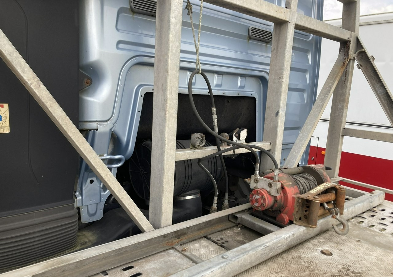 MAN TGL 8.210 Pomoc drogowa Autolaweta x 2 MAN TGL 8.210 Pomoc drogowa Autolaweta na 2 Auta 2005 - Autolaweta: zdjęcie 5 MAN TGL 8.210 Pomoc drogowa Autolaweta x 2 MAN TGL 8.210 Pomoc drogowa Autolaweta na 2 Auta 2005 - Autolaweta: zdjęcie 5