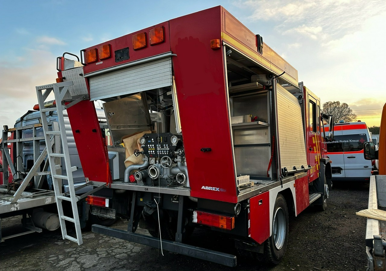 Mercedes-Benz Inny Mercedes-Benz Atego 918 Straż Pożarna 4X4 2006 - Samochód pożarniczy: zdjęcie 3 Mercedes-Benz Inny Mercedes-Benz Atego 918 Straż Pożarna 4X4 2006 - Samochód pożarniczy: zdjęcie 3