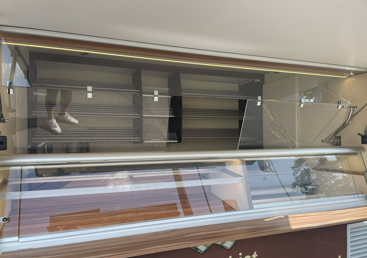 Renault Master Autosklep pieczywa Gastronomiczny Food Truck Foodtruck Sklep Borco20 - Ciężarówka gastronomiczna: zdjęcie 5 Renault Master Autosklep pieczywa Gastronomiczny Food Truck Foodtruck Sklep Borco20 - Ciężarówka gastronomiczna: zdjęcie 5