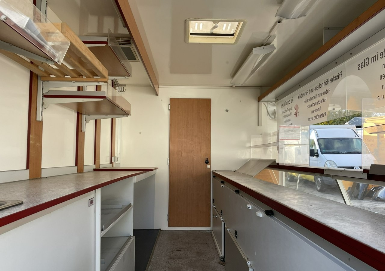 Renault Master Master Autosklep Gastronomiczny Food Truck Foodtruck Sklep bar 2009 - Ciężarówka gastronomiczna: zdjęcie 2 Renault Master Master Autosklep Gastronomiczny Food Truck Foodtruck Sklep bar 2009 - Ciężarówka gastronomiczna: zdjęcie 2