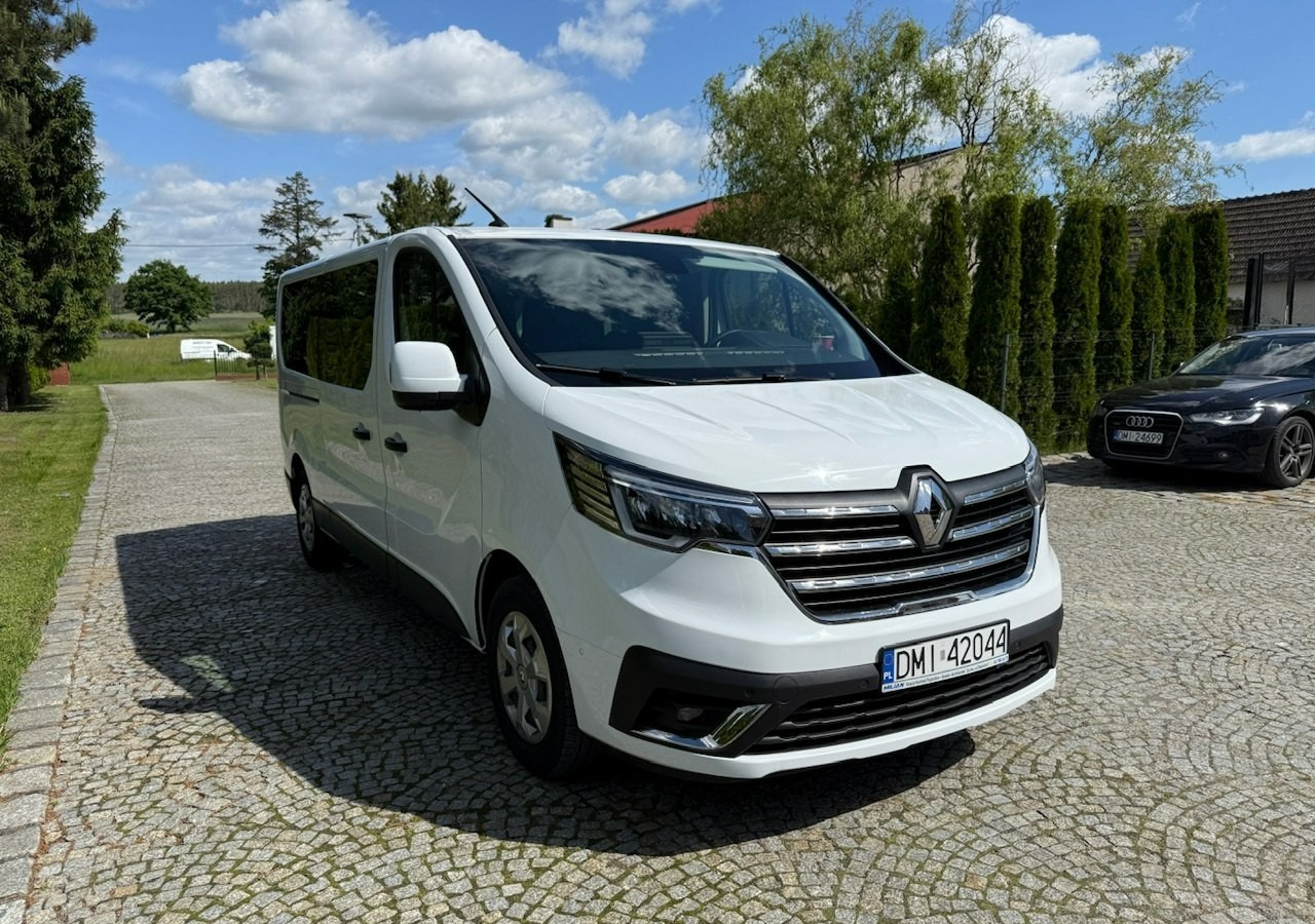 Renault Trafic III 2.0dci 110KM L2H1 LONG 9-osobowy 2xKlima Navi Kamera 2022 - Samochód osobowy: zdjęcie 5 Renault Trafic III 2.0dci 110KM L2H1 LONG 9-osobowy 2xKlima Navi Kamera 2022 - Samochód osobowy: zdjęcie 5