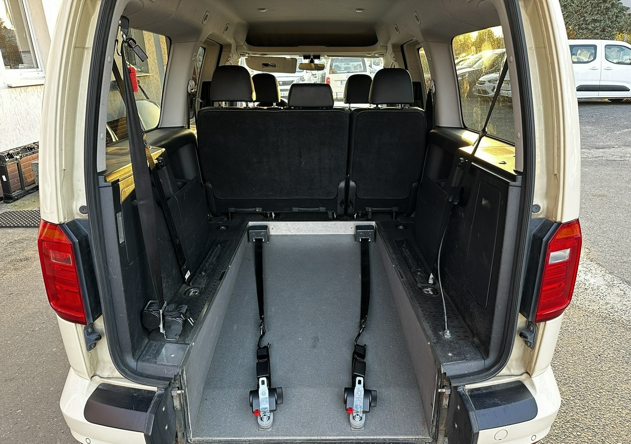 Volkswagen Caddy III Caddy 2.0 TDI do przewozu Niepełnosprawnych Inwalida Rampa 2020 Pefr - Samochód osobowy: zdjęcie 3 Volkswagen Caddy III Caddy 2.0 TDI do przewozu Niepełnosprawnych Inwalida Rampa 2020 Pefr - Samochód osobowy: zdjęcie 3