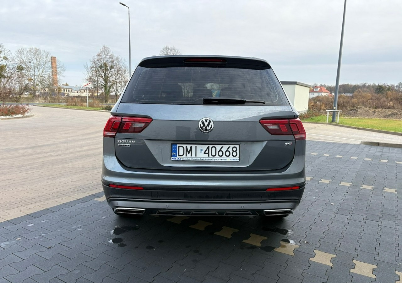 Volkswagen Tiguan II 1,4TSI 150KM 65tyśkm 7osobowy Comfort Tempomat ACC Klima Alu 2018 - SUV: zdjęcie 5 Volkswagen Tiguan II 1,4TSI 150KM 65tyśkm 7osobowy Comfort Tempomat ACC Klima Alu 2018 - SUV: zdjęcie 5