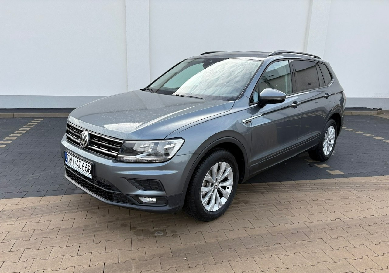 Volkswagen Tiguan II 1,4TSI 150KM 65tyśkm 7osobowy Comfort Tempomat ACC Klima Alu 2018 - SUV: zdjęcie 2 Volkswagen Tiguan II 1,4TSI 150KM 65tyśkm 7osobowy Comfort Tempomat ACC Klima Alu 2018 - SUV: zdjęcie 2