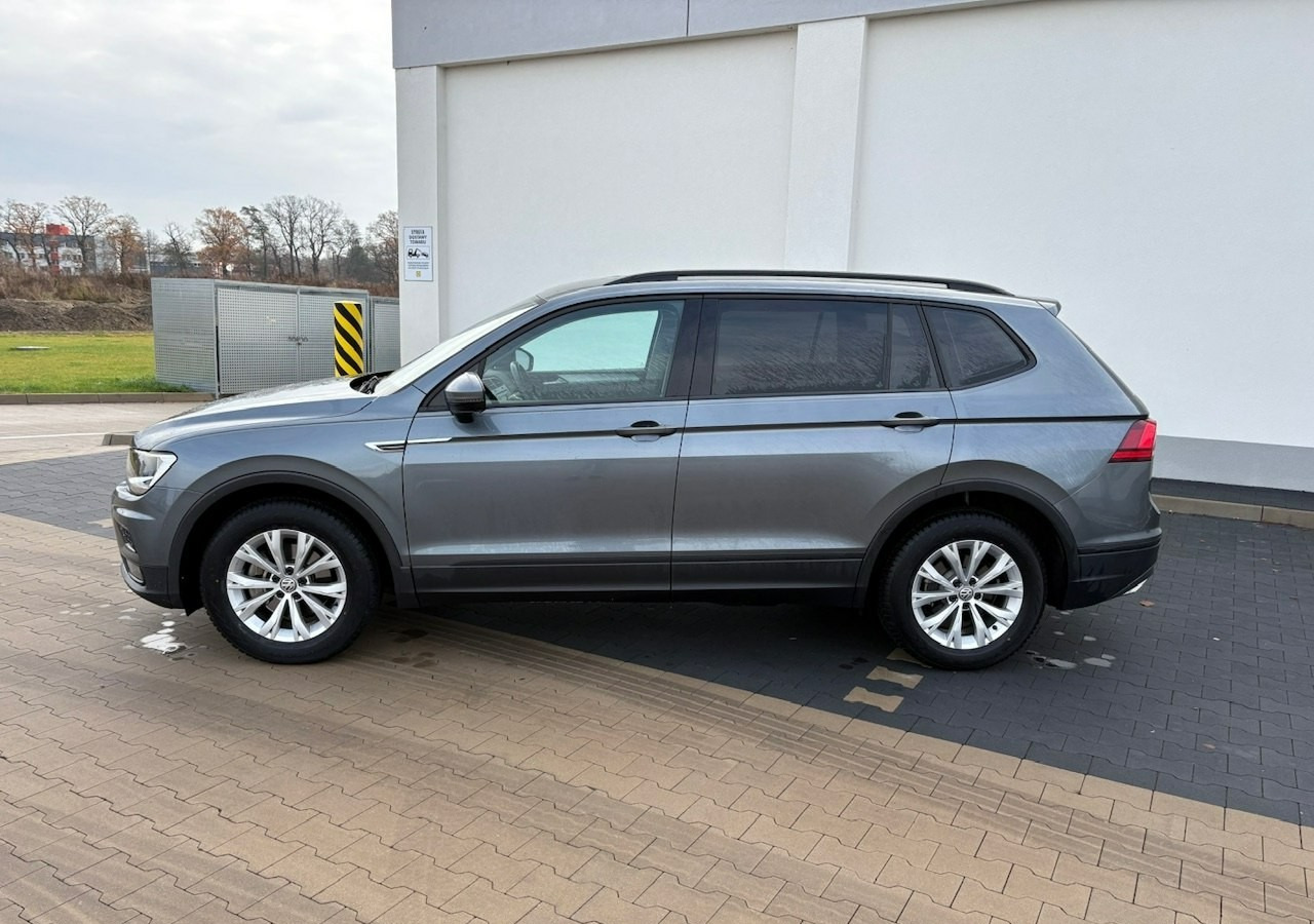 Volkswagen Tiguan II 1,4TSI 150KM 65tyśkm 7osobowy Comfort Tempomat ACC Klima Alu 2018 - SUV: zdjęcie 3 Volkswagen Tiguan II 1,4TSI 150KM 65tyśkm 7osobowy Comfort Tempomat ACC Klima Alu 2018 - SUV: zdjęcie 3